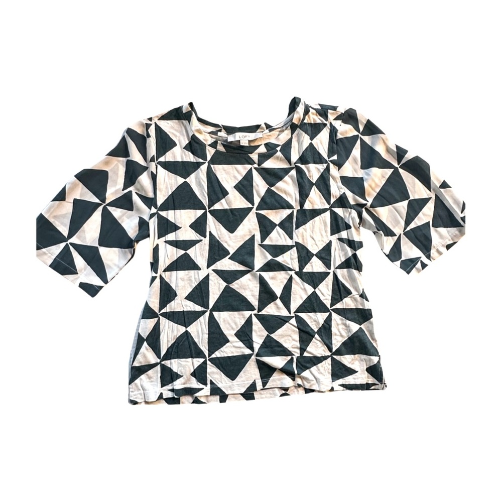LOFT Short Sleeve Top in Dark Teal/White - Geometric Triangle Print Size Medium